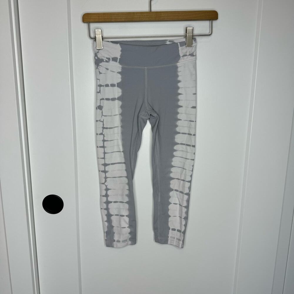 Athleta Girl Grey Tie Dye Crop Athletic Leggings Size Small 7